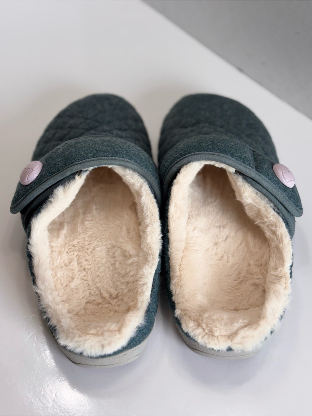Vionic Carlin Women Sz 7 Green Quilted Slip On Slippers Arch Support Comfort Fur - Picture 11 of 14